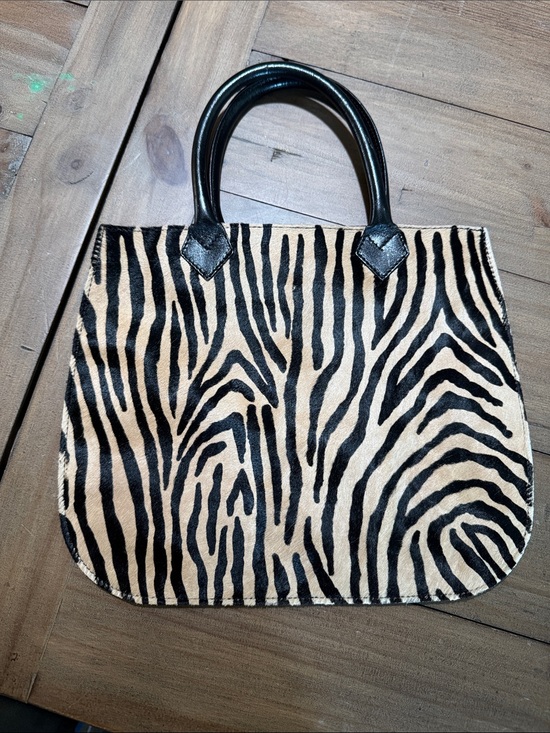 Serapian Handbags - Zebra-Print Tote Bag with Black Handles